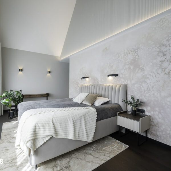 Privaatne perekorrus: vanemate magamistuba kõrge laega, kaks lastetuba, avar vannituba ja eriline puhke- ning üllatusruum